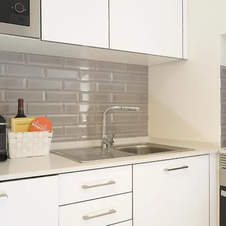 Historic Alfama With Modern Style * Lizbona