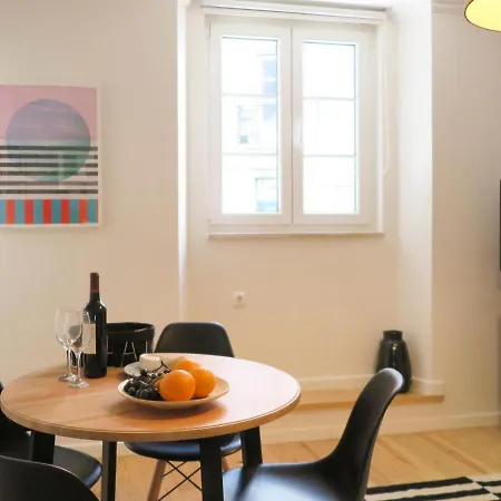 Historic Alfama With Modern Style Daire Lisboa