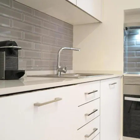 Historic Alfama With Modern Style Daire