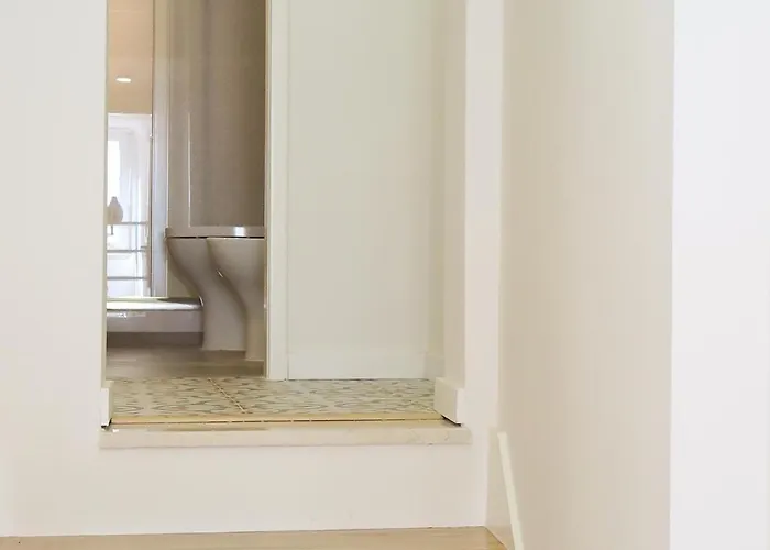 Apartment Historic Alfama With Modern Style